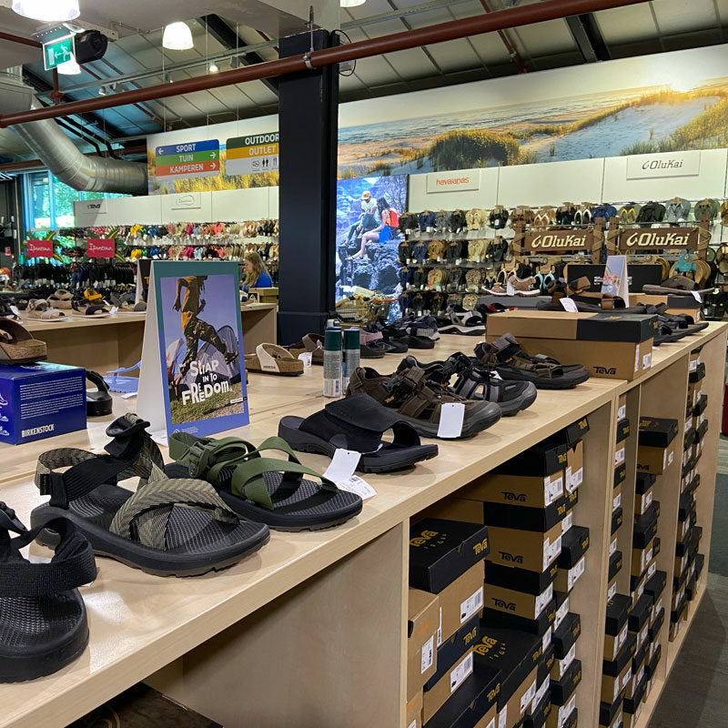 Teva 2025 outlet store